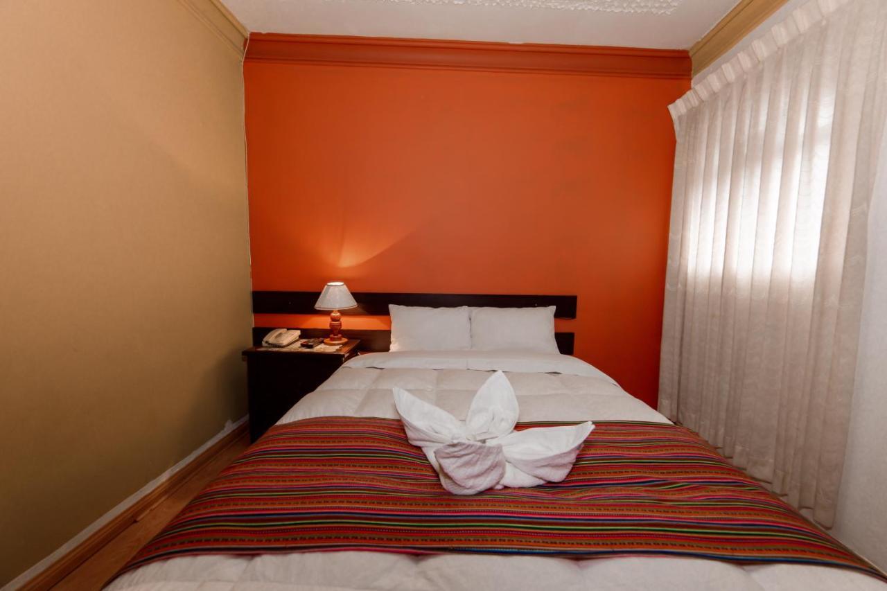 Carlos V Hotel Cuzco Exterior photo